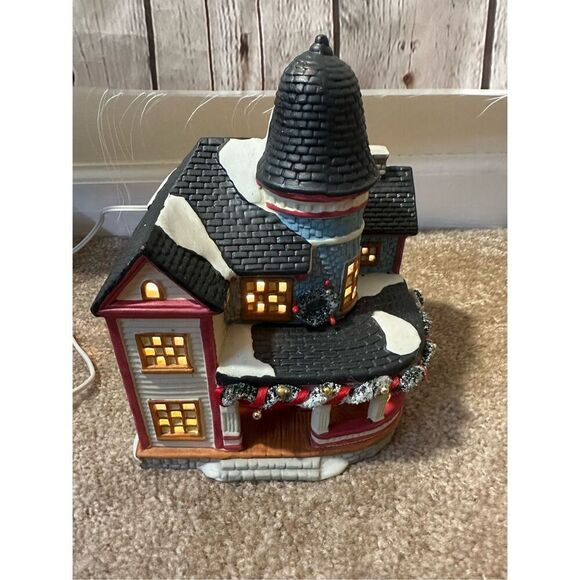 Vtg 1996 Porcelain Victorian House Dickensville Christmas Village NOMA LOOK - Picture 11 of 11